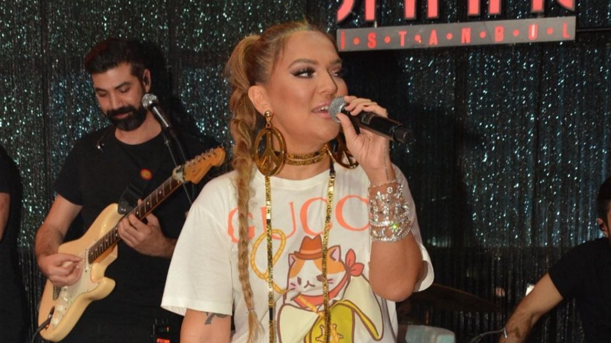 Demet Akalın’ın yeni isyanı: Kimse salak değil