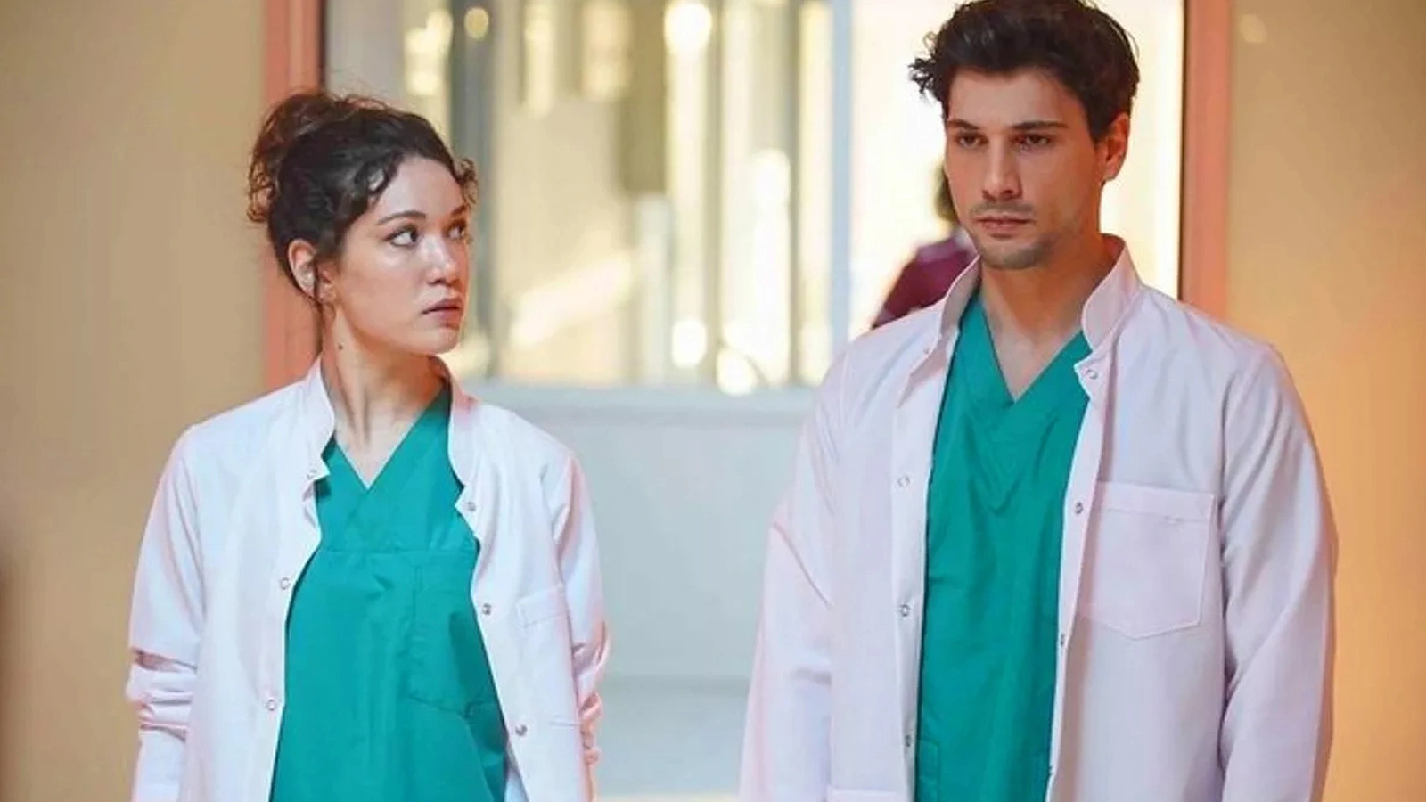 28 Aralık Çarşamba Kasaba Doktoru 29. Bölüm FuLL izle
