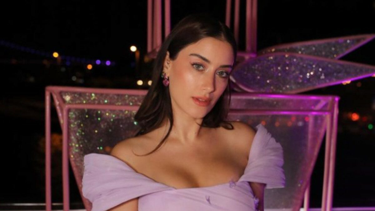 Hazal Kaya’dan karnı burnunda yeni poz