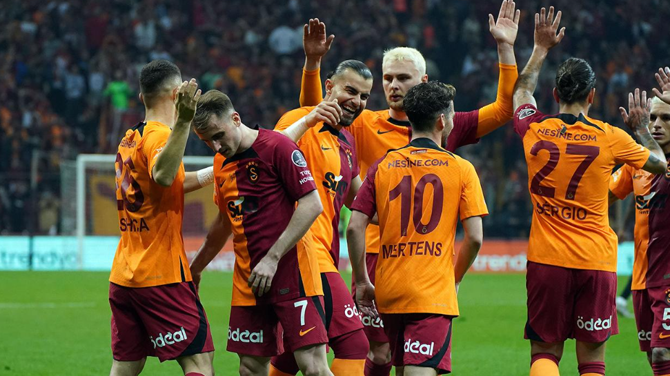 İstatistikde Zirvede