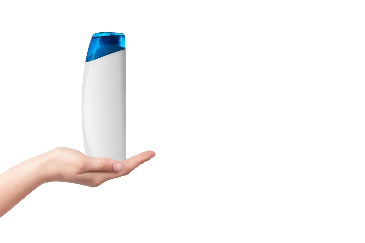 Hangi Saç Büyüme Şampuanı: Ultrax Labs mi, Nioxin mi?