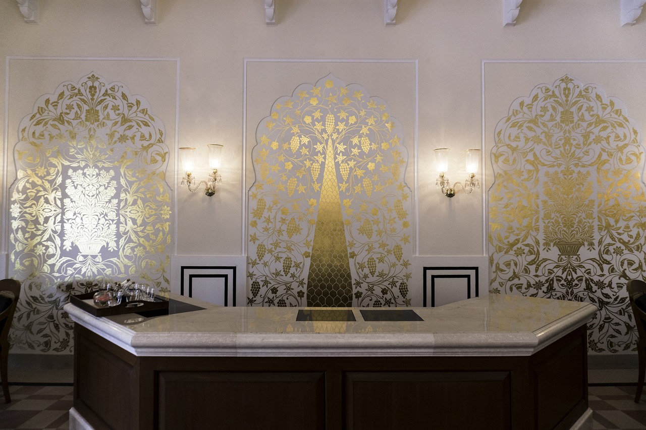 La Mer vs Estée Lauder: Hangi Lüks Cilt Bakım Markası Daha İyi?