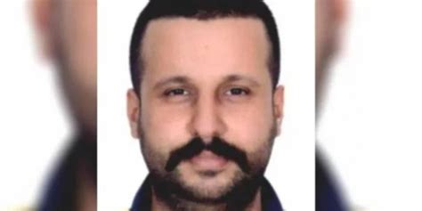 Barış Boyun Kimdir?