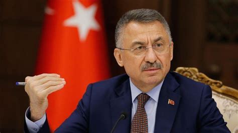 Fuat Oktay Kimdir?