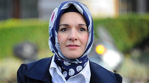 Mahinur Özdemir Kimdir?