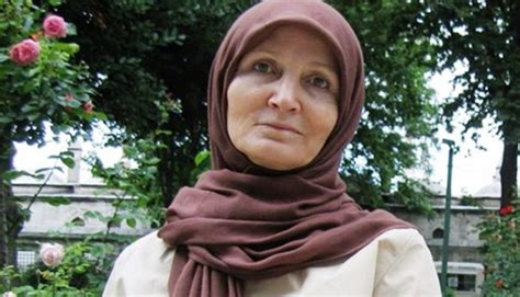 Aidin Salih Kimdir?