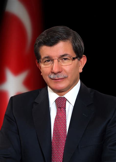 Ahmet Davutoğlu Kimdir?