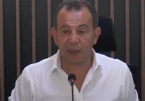 Tanju Özcan Kimdir?
