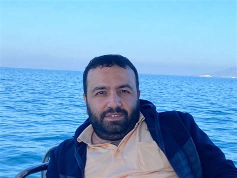 Oktay Yaşar Kimdir?