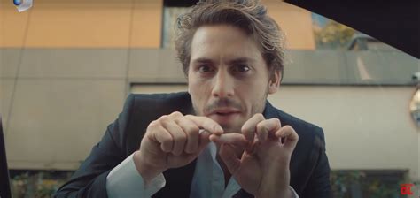 Sadakatsiz Selçuk Kimdir?