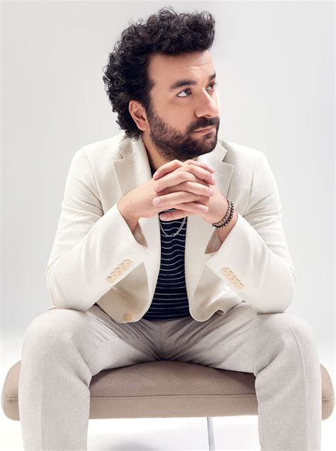 Hasan Can Kaya Kimdir?