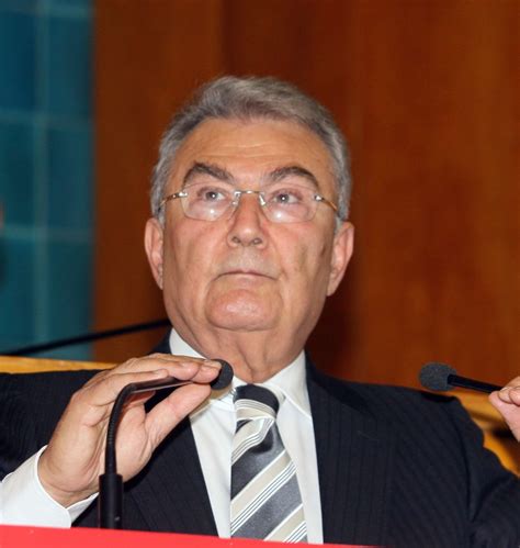 Deniz Baykal Kimdir?