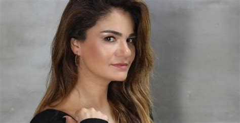 Derya Bedavacı Kimdir?