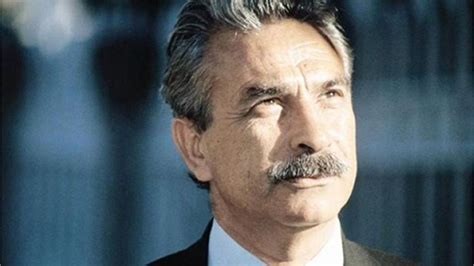 İsmet Özel Kimdir?