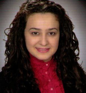Ayşe Ateş Kimdir?