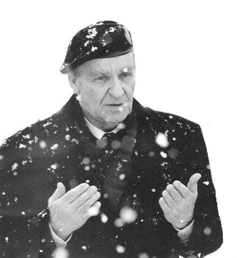 Aliya İzzetbegoviç Kimdir?