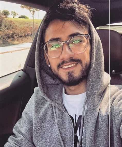 Gökhan Çıra Kimdir?