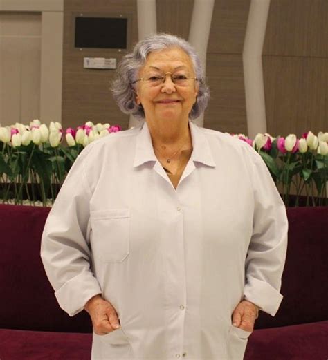 Güler Mocan Kimdir?