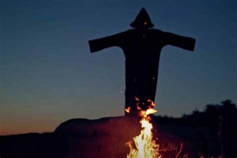 Deccalin Annesi ve Babası Kimdir?