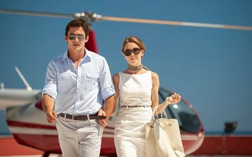 Güçlü Bir Çift Olmanın İşaretleri Birlikte Parlıyorlar