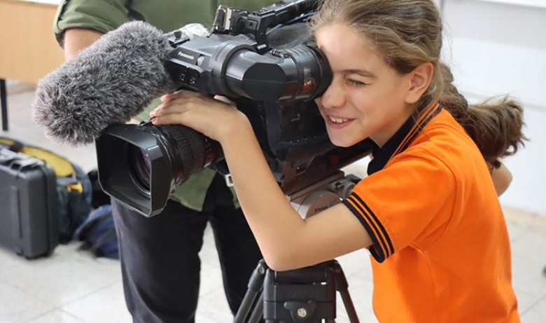 Deprem Bölgesindeki Çocuklar, “Benim Hikayem Projesi” ile Kamera Sanatıyla Buluştu